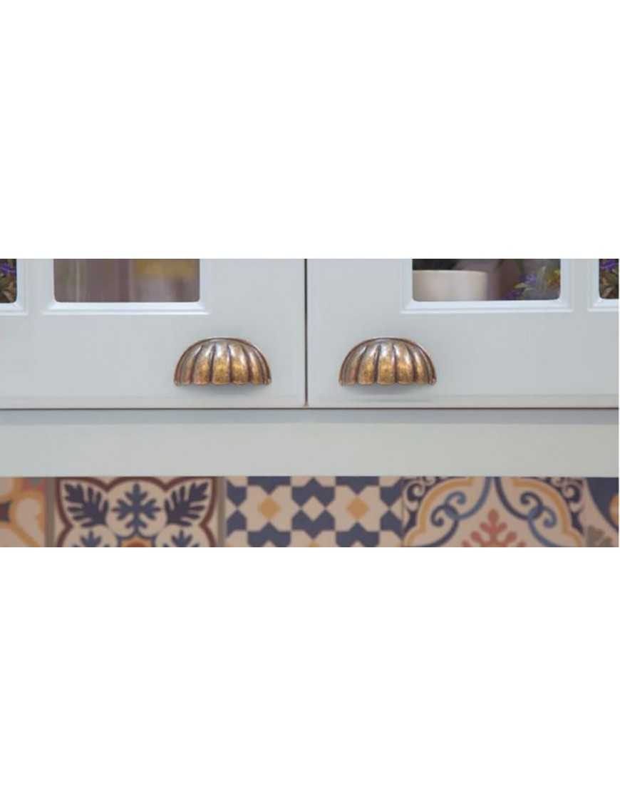 Tiradores y pomos para cajones...