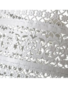 Lámpara de techo de metal blanca de 18x29x29 cm. 2