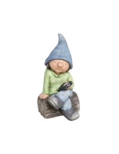 Niño Sentado En Tronco...